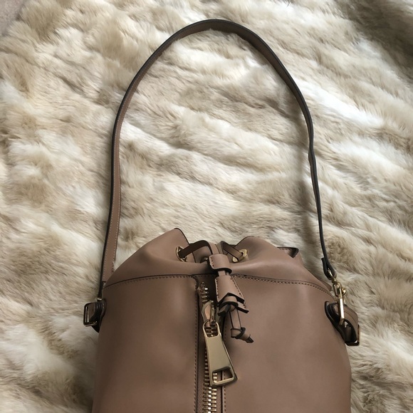 Zara Bucket Crossbody Bag NWOT - Picture 8 of 8